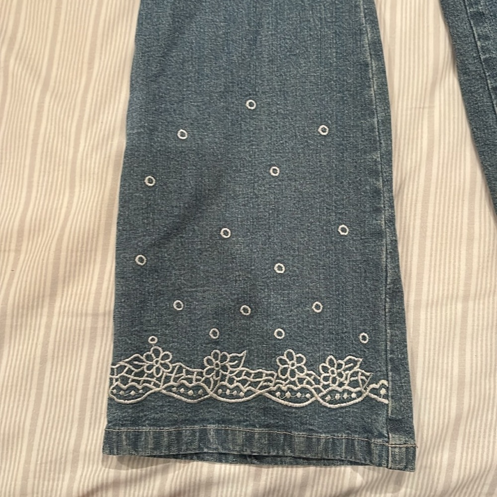 Jeans - Picture 2 of 2